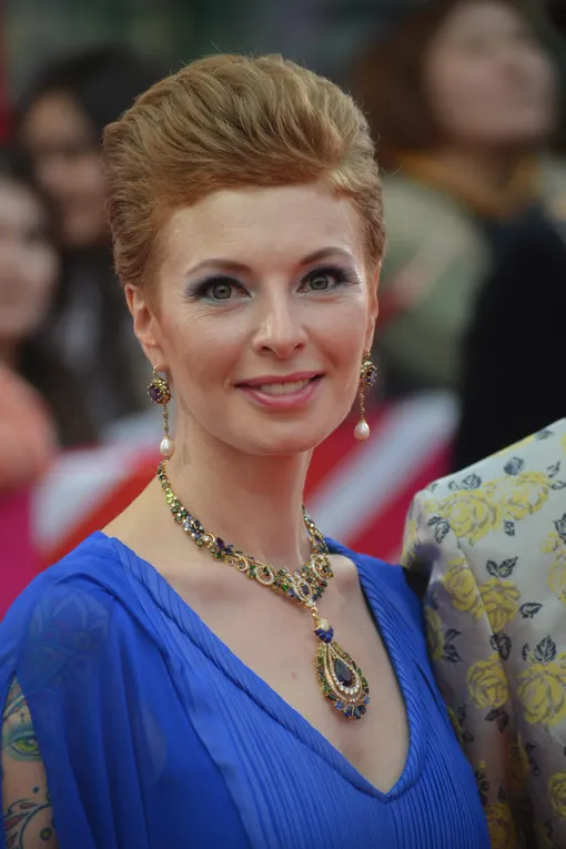 Амалия Мордвинова Амалия Мордвинова