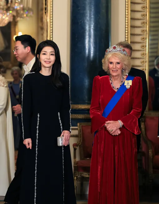Ким Кон Хи и королева Камилла