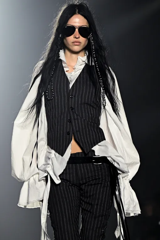 Ann Demeulemeester, осень-зима 2025/2026