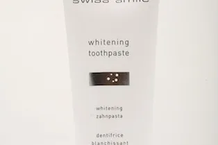Мой выбор: швейцарская пасту Swiss Smile и новинка от Darphin Мой выбор: швейцарская пасту Swiss Smile и новинка от Darphin