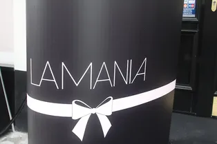 Lamania заманила звезд