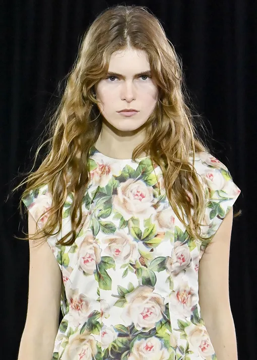 Simone Rocha, осень-зима 2025 Simone Rocha, осень-зима 2025