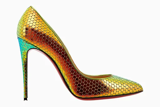 Christian Louboutin, 47 000 рублей Christian Louboutin, 47 000 рублей
