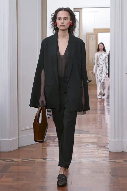 Alberta Ferretti, осень-зима 2025/2026