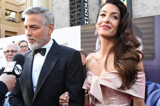 Cплетникам назло: Джордж и Амаль Клуни поужинали в Голливуде