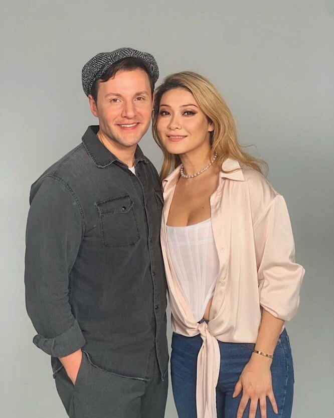 Сауыншылар бар бейнелер