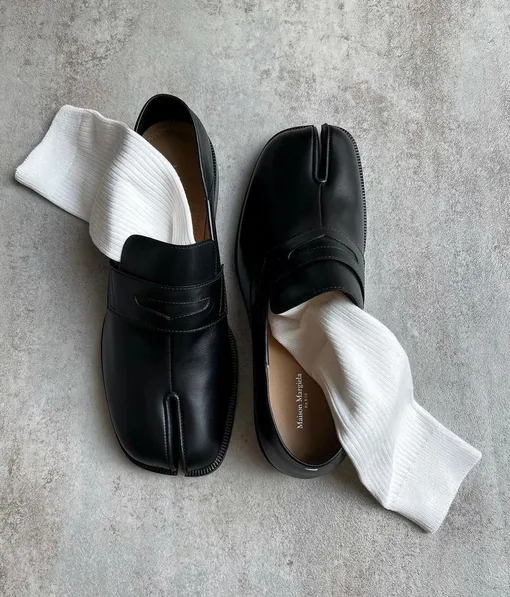 Белые носки в моде