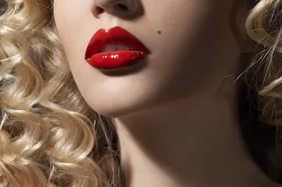 Олег Рой признается, что сам обманываться рад Олег Рой признается, что сам обманываться рад