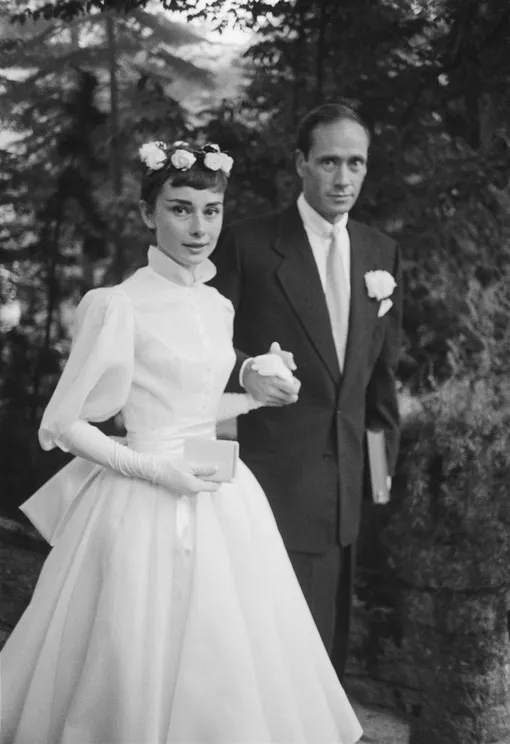 Одри Хепберн в свадебном платье