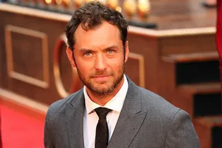 Джуд Лоу: «Мне кажется, сорок – прекрасный возраст, чтобы перестать беспокоиться!»