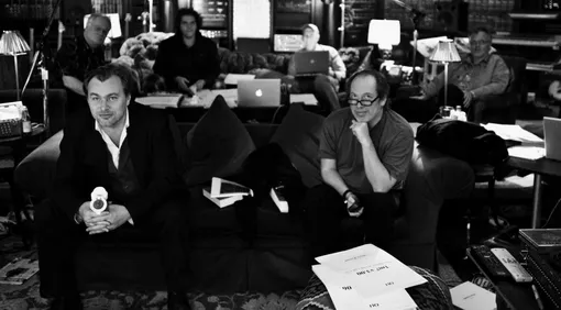 Кристофер Нолан и Ханс Циммер слушают музыку для фильма «Начало»