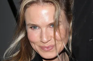 Рене Зеллвегер переборщила с пластическими операциями?