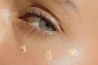 15 лучших кремов для кожи вокруг глаз, которые действительно работают