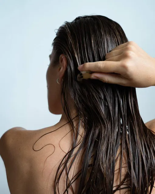 почему волосы выпадают почему волосы выпадают