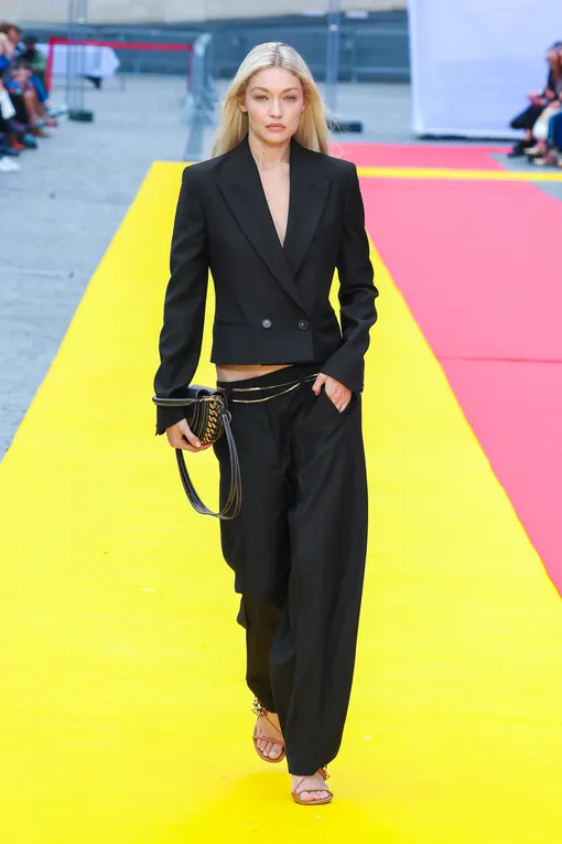 Stella McCartney, коллекция весна-лето 2023 Stella McCartney, коллекция весна-лето 2023