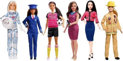 За время своего существования кукла Barbie сменила множество профессий