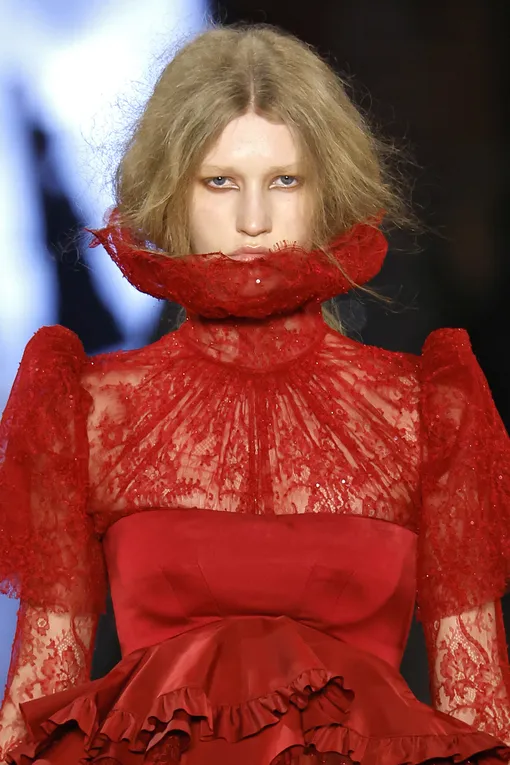 Alexander McQueen, осень-зима 2025