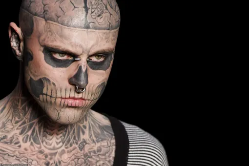 Модель Zombie Boy Рик Дженест покончил с собой Модель Zombie Boy Рик Дженест покончил с собой