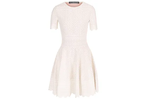 Alexander McQueen, 99 500 рублей в ЦУМе Alexander McQueen, 99 500 рублей в ЦУМе