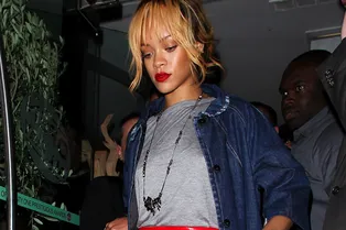 Рианна ляжет в реабилитационную клинику? Рианна ляжет в реабилитационную клинику?