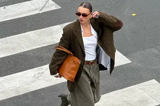 5 образов, которые можно носить и летом, и осенью 5 образов, которые можно носить и летом, и осенью