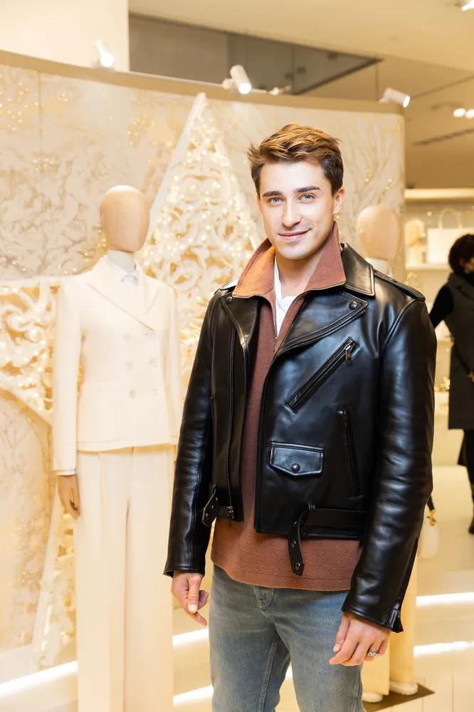 Артем Королев на открытии pop-up бутика Dior