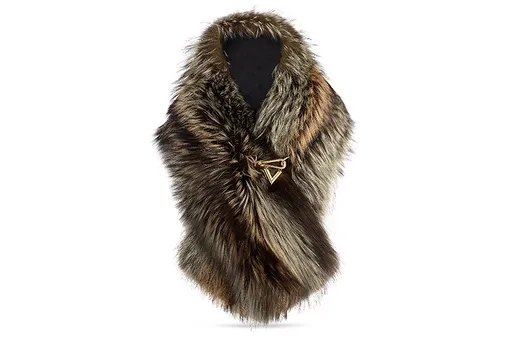 Шарф из меха лисы, Louis Vuitton, 158 000 руб., Louis Vuitton Шарф из меха лисы, Louis Vuitton, 158 000 руб., Louis Vuitton