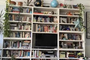 8 из 10 пользователей Сети не справились — они не смогли найти на фото спрятавшегося кота! А вы отыщете питомца? 8 из 10 пользователей Сети не справились — они не смогли найти на фото спрятавшегося кота! А вы отыщете питомца?