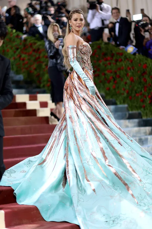 Блейк Лайвли на Met Gala в 2022 году