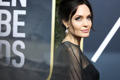 Успели! Анджелину Джоли обнаружили дома без сознания
