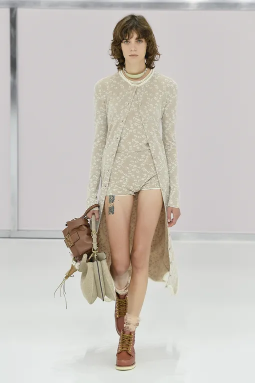 Fendi, весна-лето 2025 Fendi, весна-лето 2025