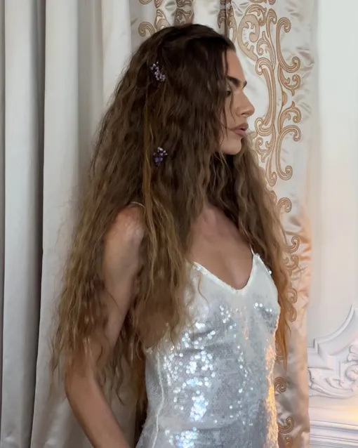 прически с заколками