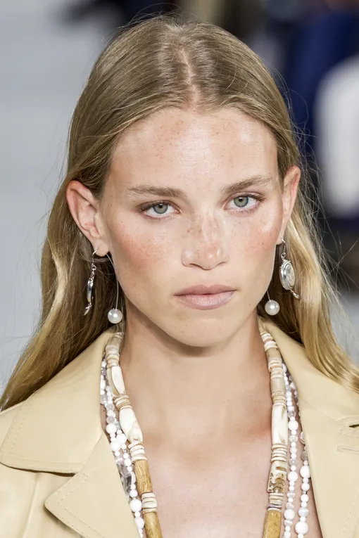 Ralph Lauren, весна-лето 2025 тренды макияжа на лето