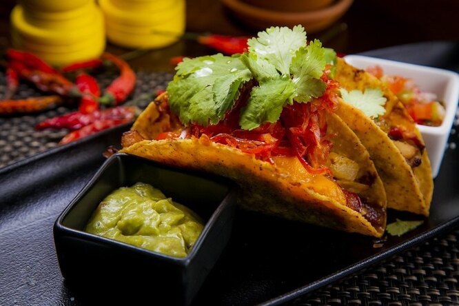Совершаем гастротур по латиноамериканской кухне вместе с рестораном Latinos