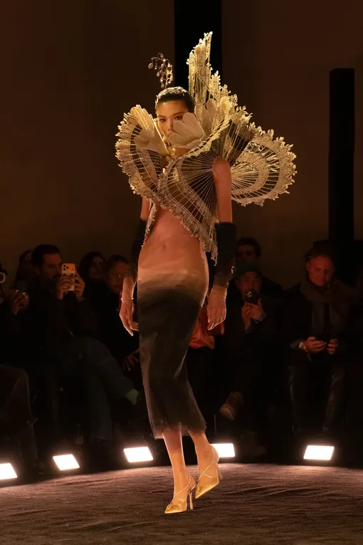 Кутюрная коллекция Schiaparelli, весна/лето 2026