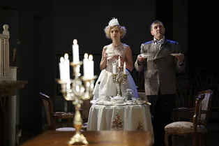 Спектакль. «Как важно быть серьезным» Спектакль. «Как важно быть серьезным»