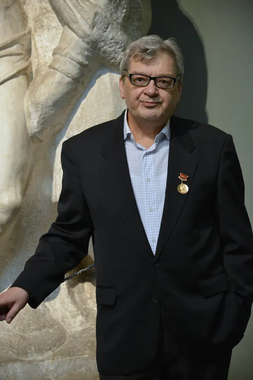 Александр Беляев Александр Беляев