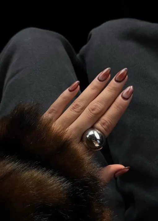 трендовый дизайн маникюра на новый год 2026 трендовый дизайн маникюра на новый год 2026