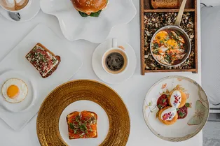 Самые вкусные завтраки – и не только: в какие рестораны Москвы стоит сходить этим летом