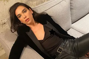 Дуа Липа показала, как выглядела до популярности