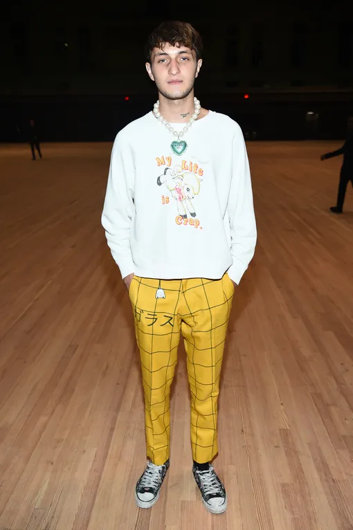 Анвар Хадид на показе Marc Jacobs весна-лето 2020