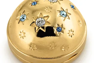 ESTÉE LAUDER представляет HOLIDAY COMPACT COLLECTION ESTÉE LAUDER представляет HOLIDAY COMPACT COLLECTION