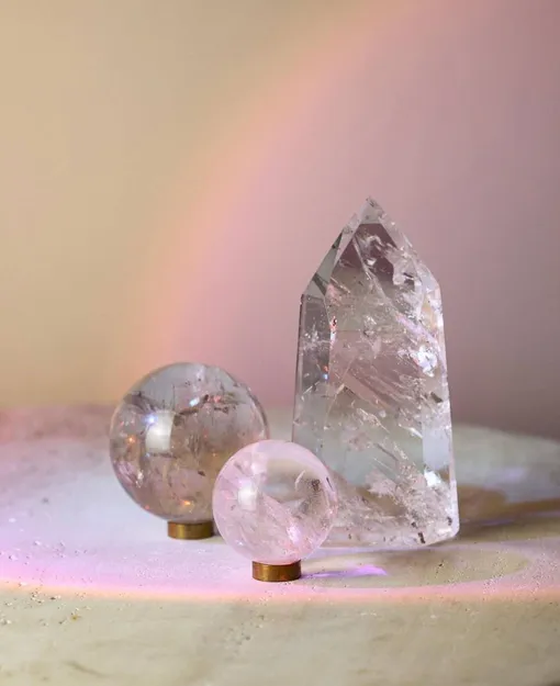 Прозрачный кварц: описание камня
