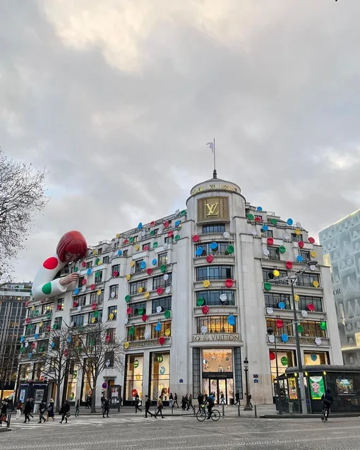 Yayoi Kusama x Louis Vuitton