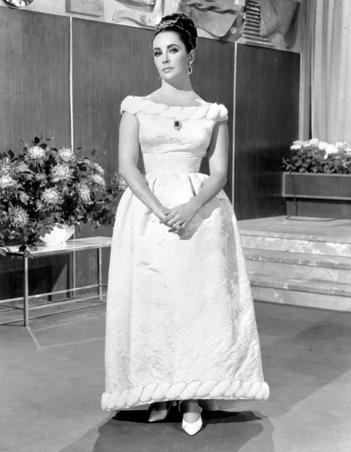 Элизабет Тейлор на премьере фильма «Лоуренс Аравийский» в 1963 году