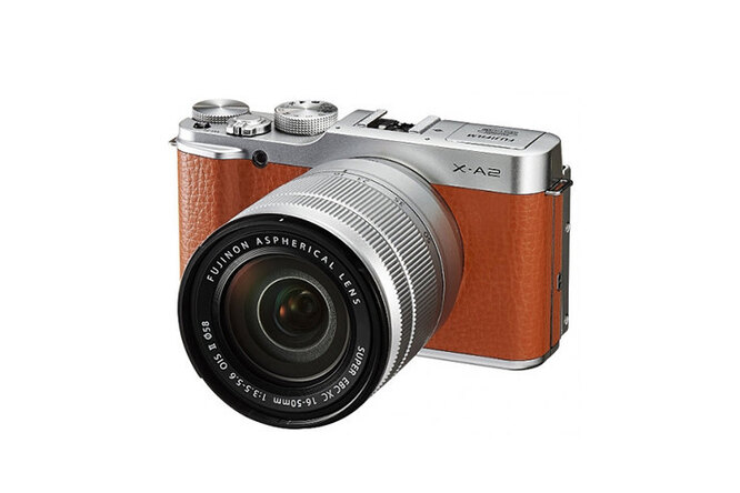 Фотоаппарат Fujifilm X-A2 Kit — около 30 000 рублей