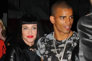 Мадонна снова оказалась в центре скандала!