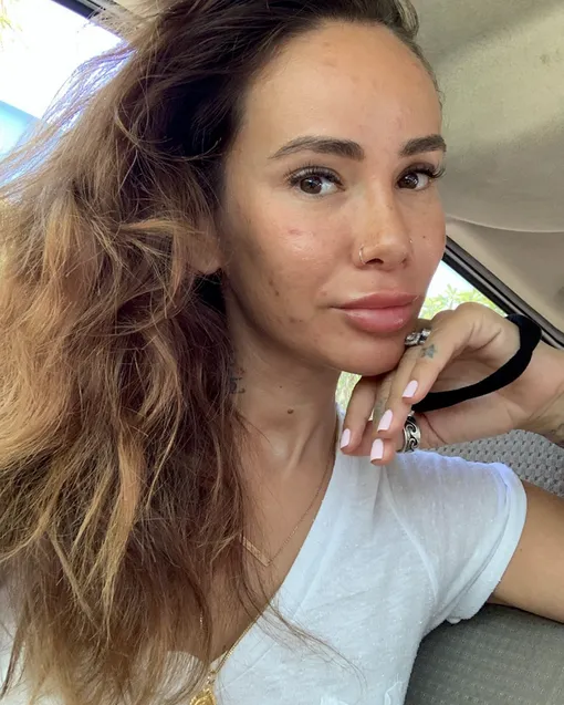 Айза Анохина Айза Анохина