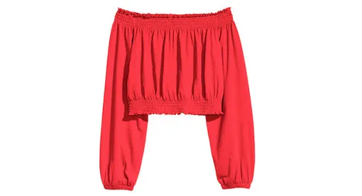 Блуза из вискозы и эластана, H&M, 899 руб., H&M. Блуза из вискозы и эластана, H&M, 899 руб., H&M.