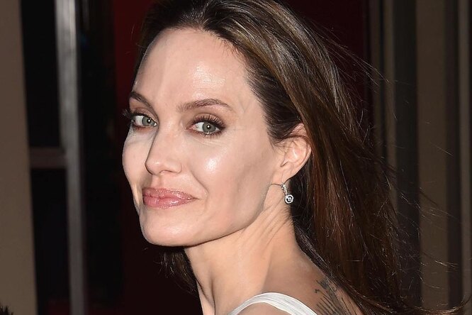 Анджелина Джоли сыграет супергероиню в новом фильме Marvel